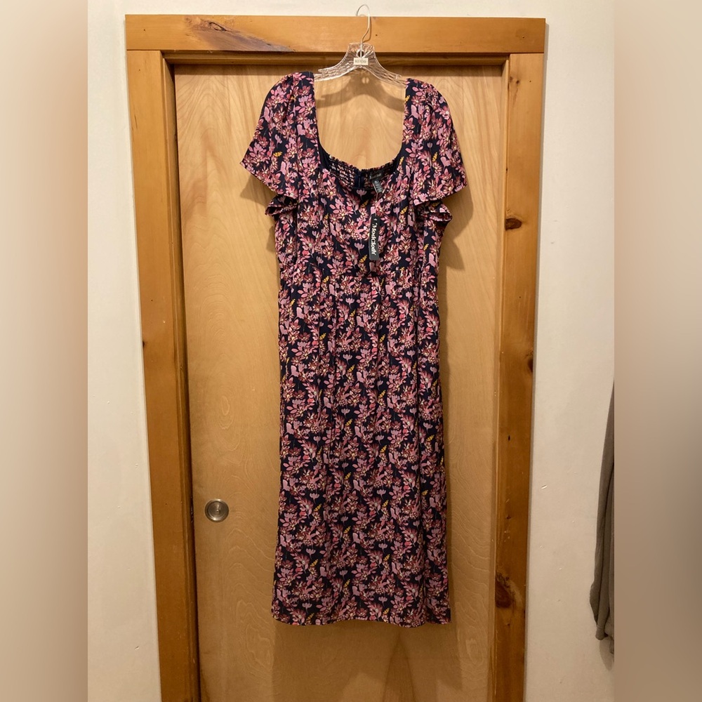 NWT ModCloth floral silky lined dress
